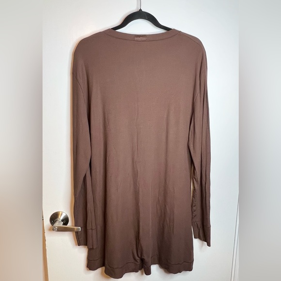 SKIMS Soft Lounge Button Up Henley Onesie - Picture 7 of 13